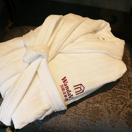 Wanda Vista Hohhot Hotel Екстериор снимка