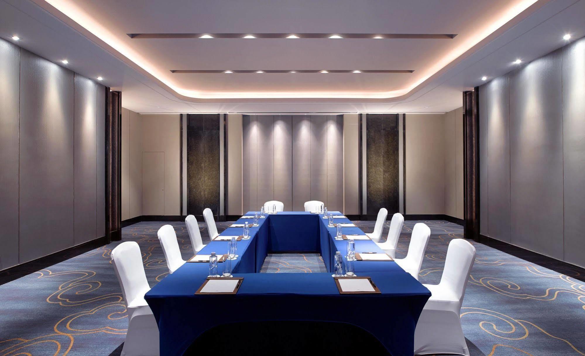 Wanda Vista Hohhot Hotel Екстериор снимка